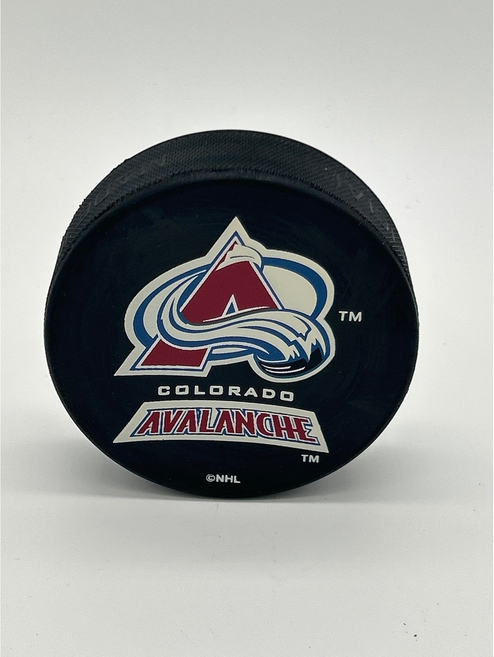 Official Colorado Avalanche NHL Hockey Puck with Collector Safe Case